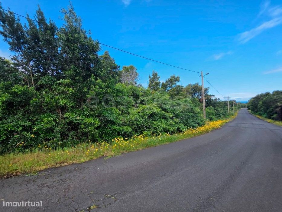 Terreno para construção Bandeiras, Cais do Mourato - Ilha do Pico