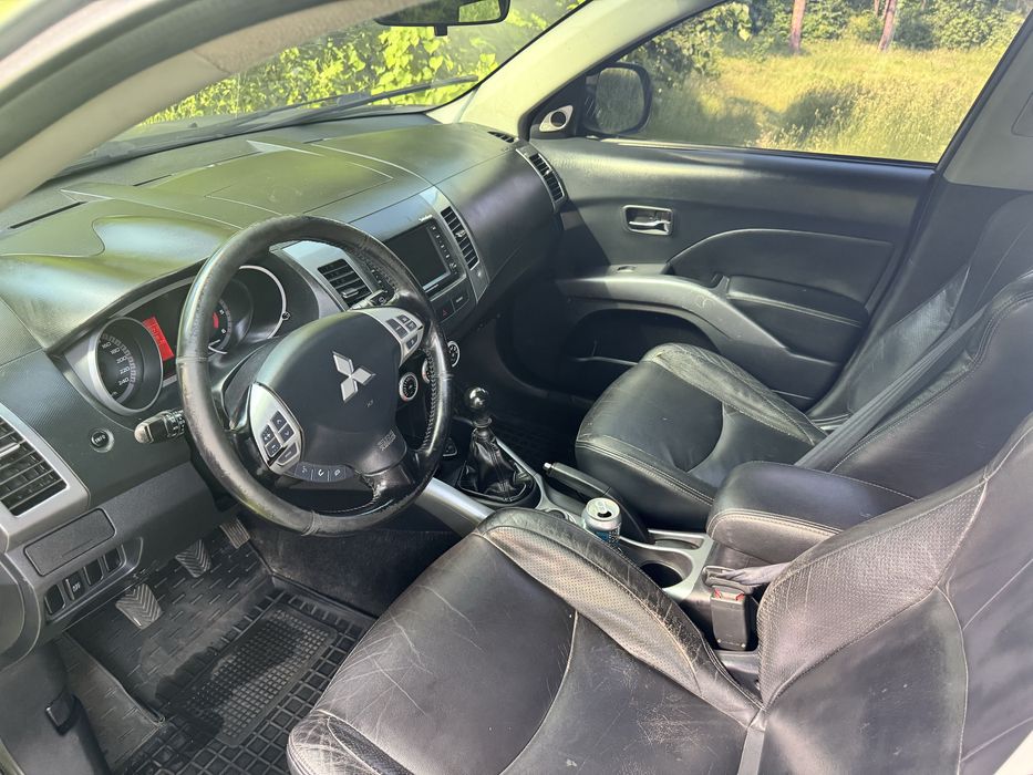 Продам Mitsubishi Outlander XL 2.2 дизель