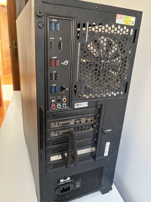 PC Torre Gaming AMD
