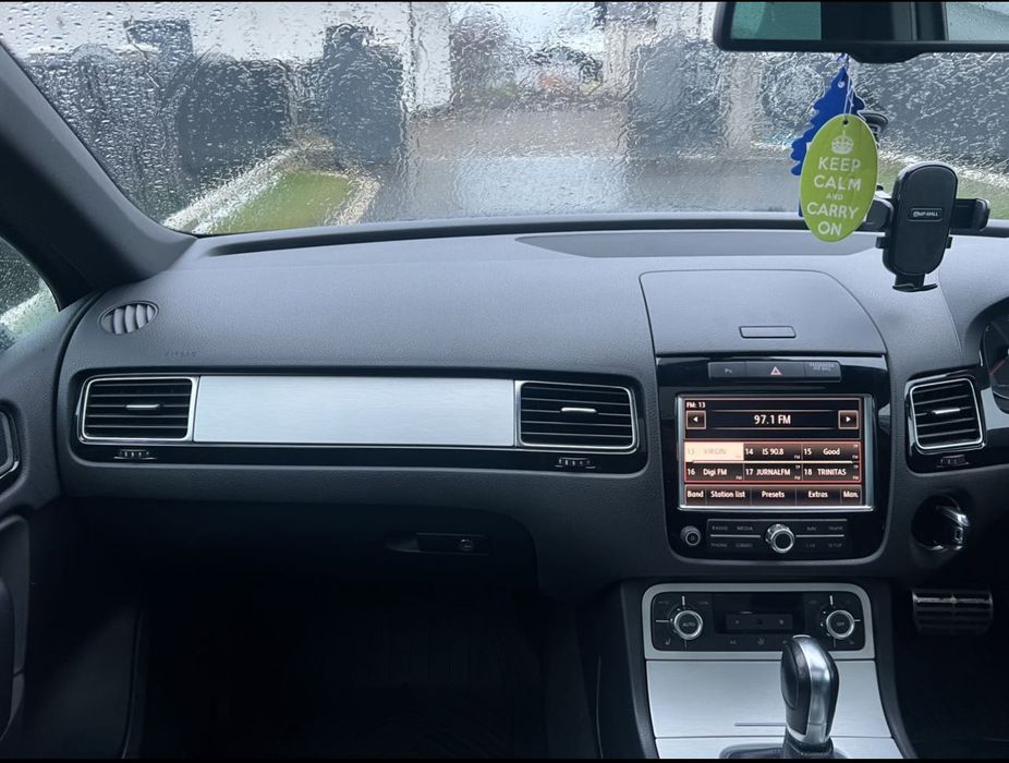 Volkswagen Touareg R-line