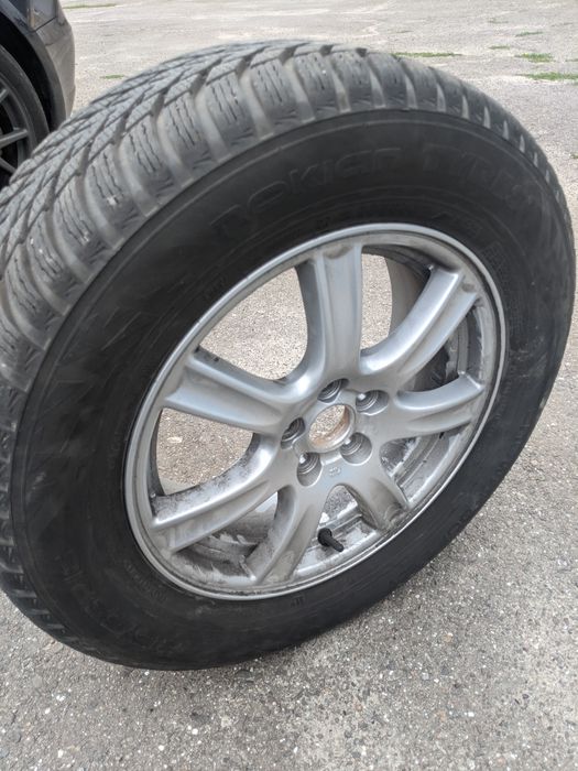 Резина  з оригінальними  титановими дисками215/65 r16
