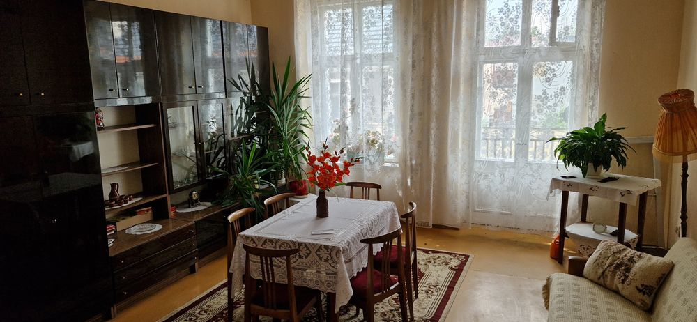 Sprzedam Mieszkanie w Jaworze -3 pokoje )