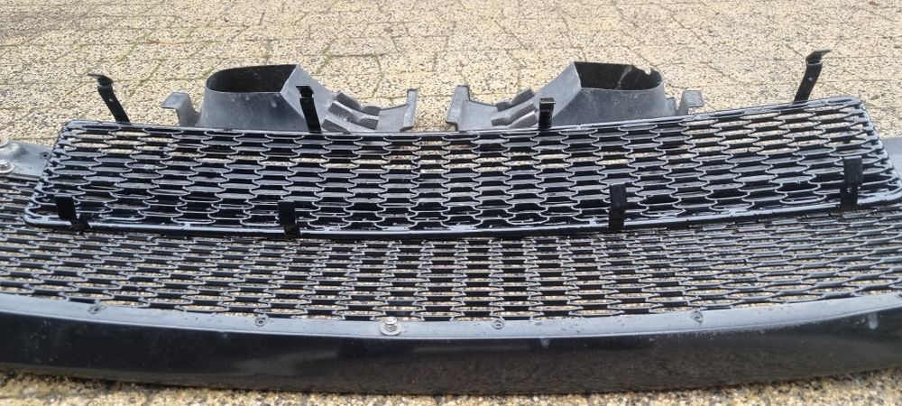 Grill milotec kratka zderzaka wloty powietrza skoda octavia 2 II rs