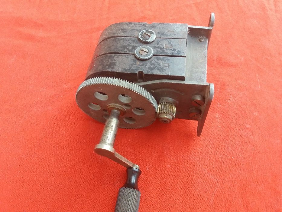 Przed wojenny Induktor