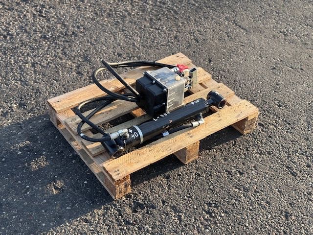 OMFB | Pompa ręczna hydrauliczna z siłownikiem