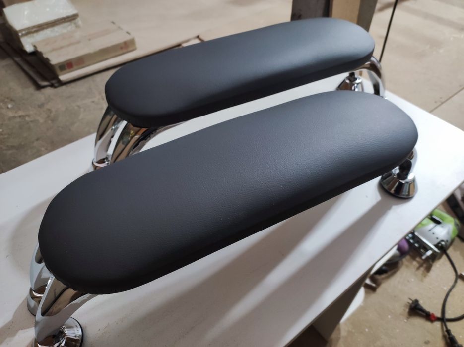 Стіл манікюрний стіл для манікюру.