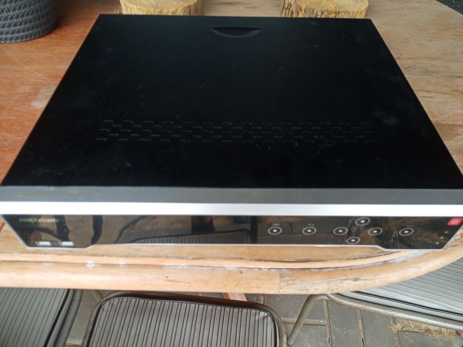 Rejestrator Hikvision 32 kanałowy DS 7732ni-k4