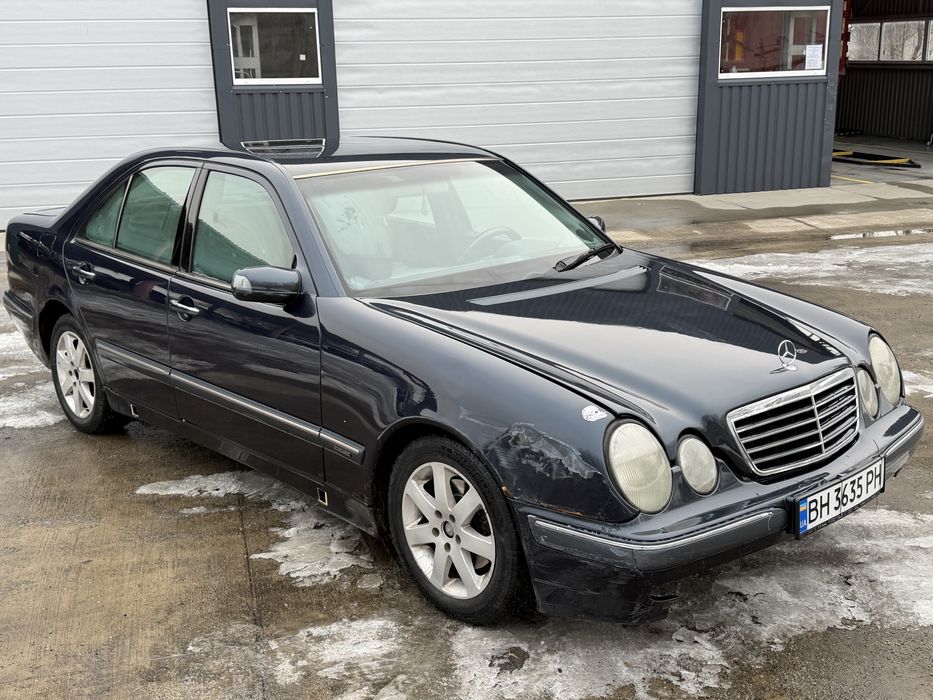 Мерседес Е клас 210 рестайлінг