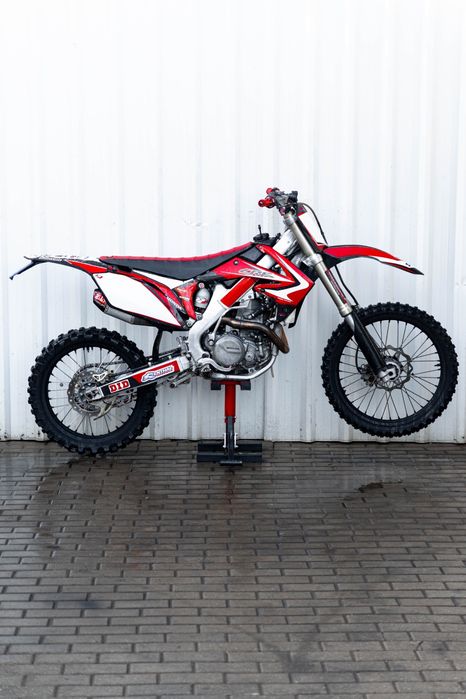 MATRICULADA HONDA CRF 450 YOSHIMURA até 66€/MÊS
