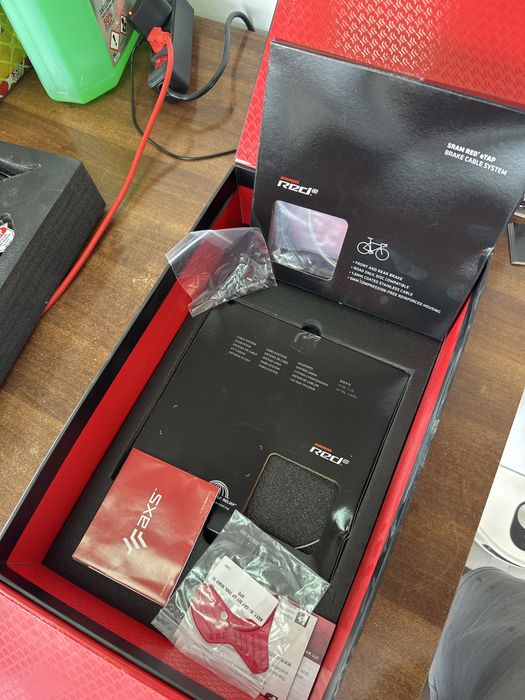 Sram RED AXS E1 Road novo