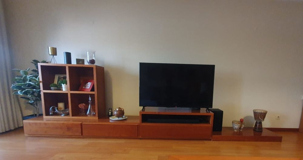 Movel de tv e decorativo