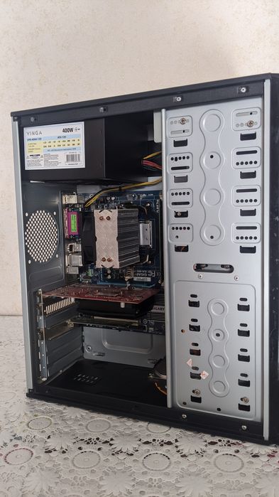 Комп’ютер + Full HD монітор (8GB, Phenom II X4, GT240)