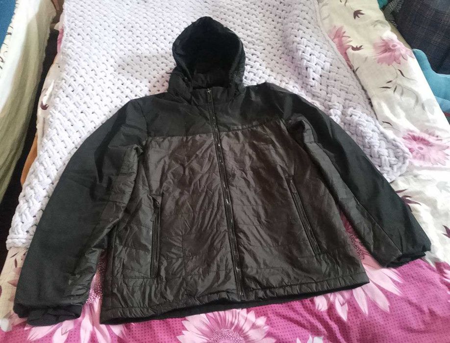Куртка з капюшоном демісезонна