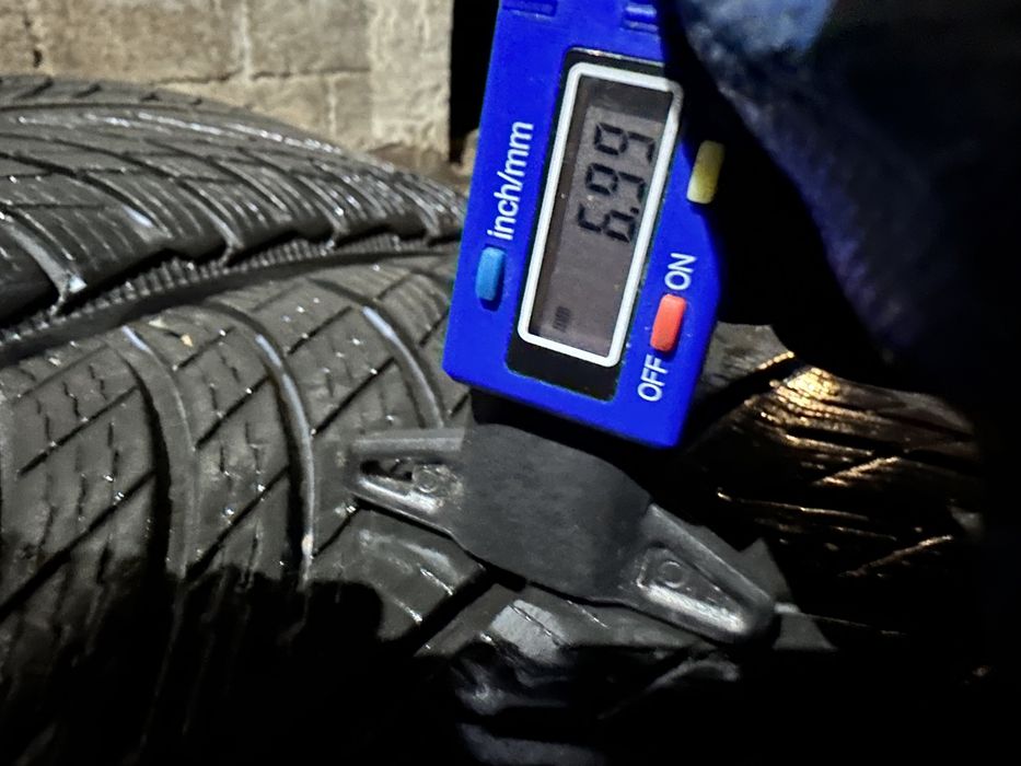 Michelin шини всесезон 275/45 R20 , резина на джип