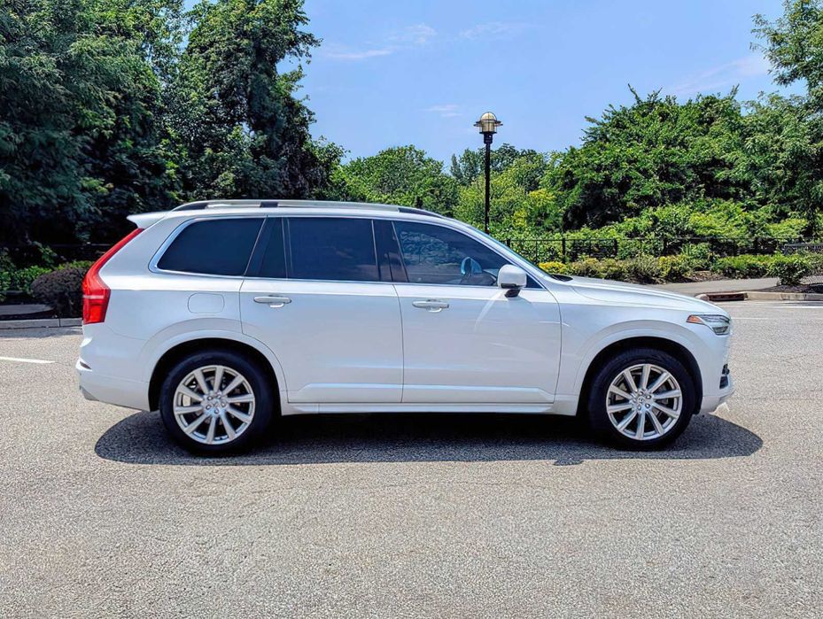 Volvo XC90 T6 Momentum      2017