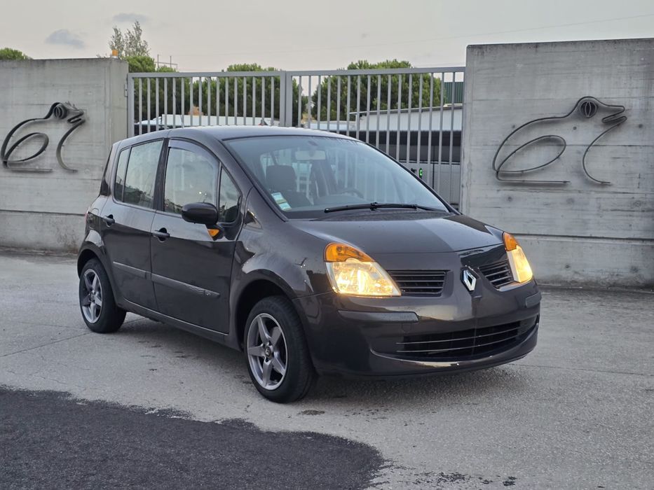 Renault Modus 1.2 i 16 Autentique, 120,000 km, EUR 2,999