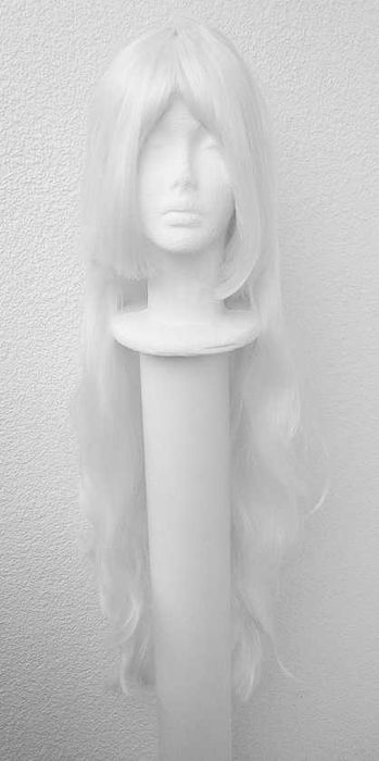 Długa biała falowana peruka z grzywką cosplay wig biały