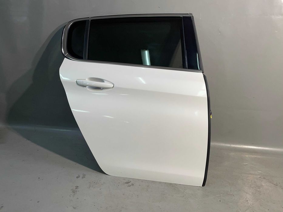 drzwi prawy tył peugeot 308 t9 hb białe kwed