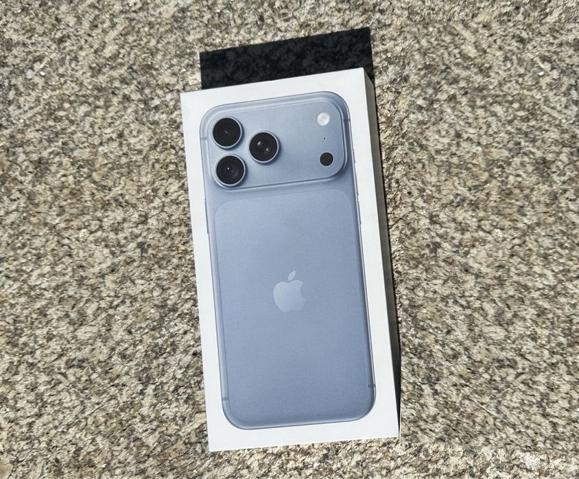 Iphone 18 Pro Max 256gb Azul [Entrega Imediata]
