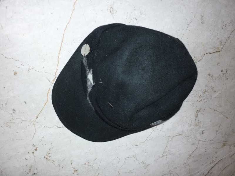 Calvin Klein czarny wełniany 100% kaszkiet, czapka