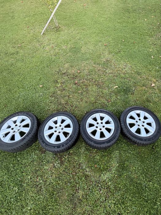 Felgi aluminiowe R16 5x110 z oponami zimowymi Firemax (jeżdżone 1 sezon)