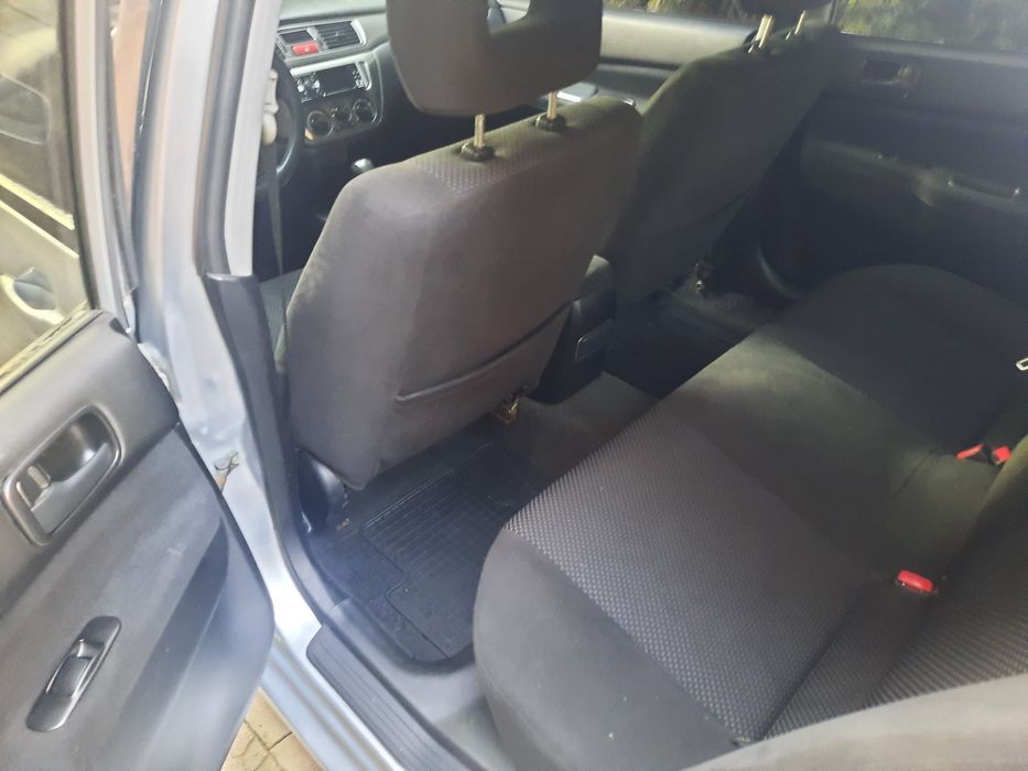 Mitsubishi Lancer 1.6 АВТОМАТ