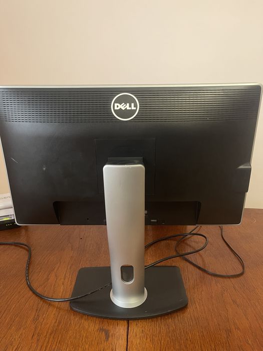 Монітор 23 дюйми Dell UltraSharp U2312HM в гарному стані!