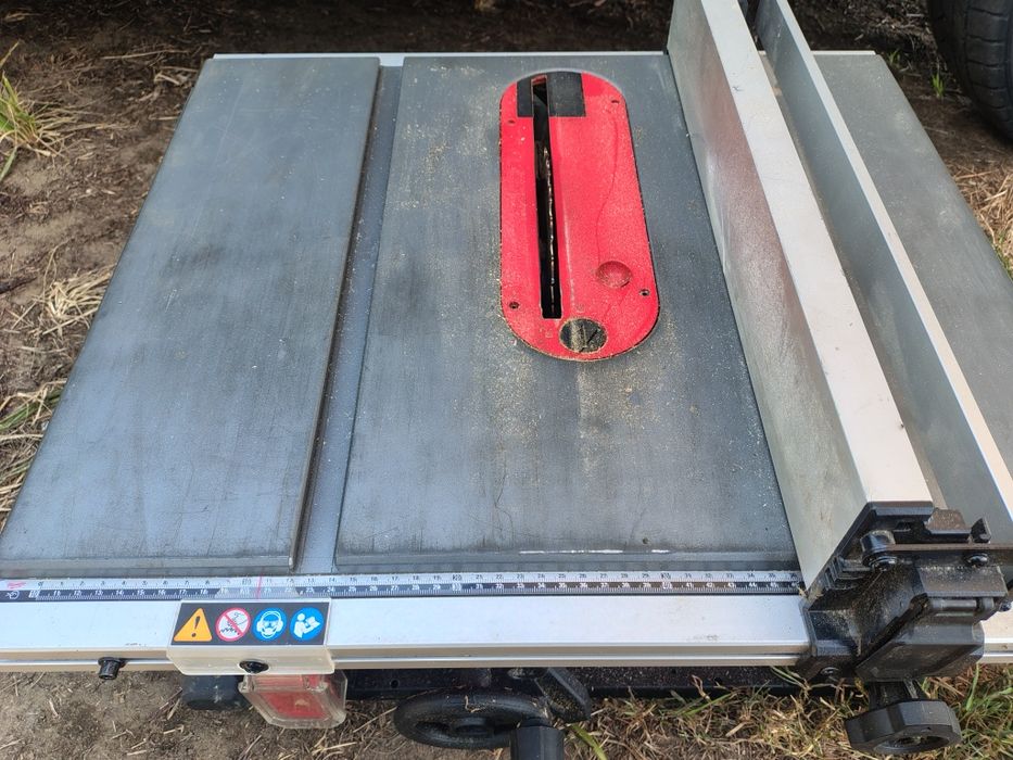 Milwaukee M18 piła stołowa
