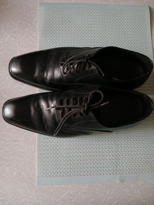 Туфли.       кожа