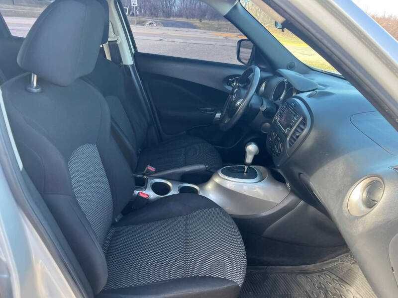 2017 Nissan JUKE S