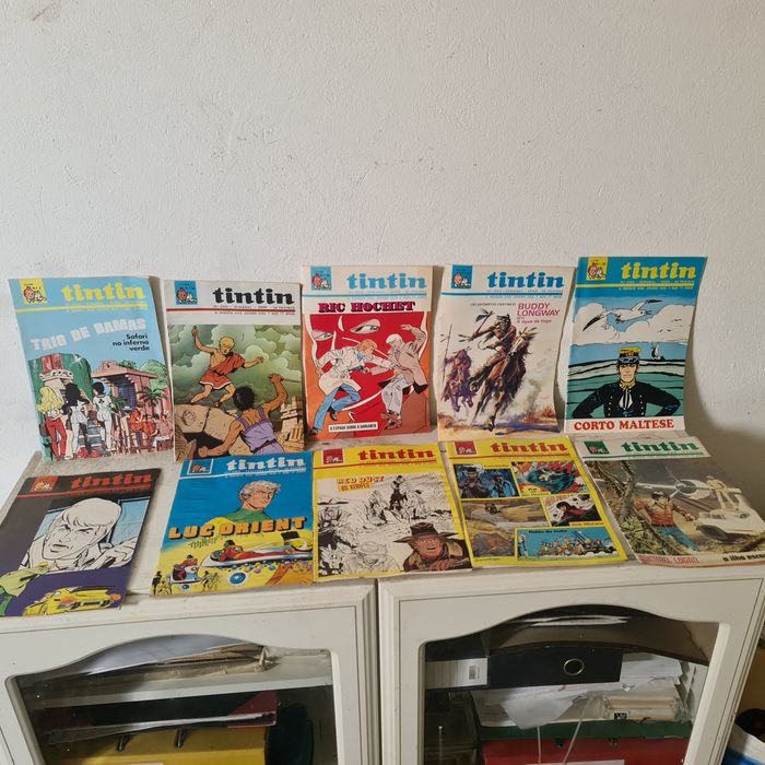 Varias  bandas desenhadas tim tim  em revistas