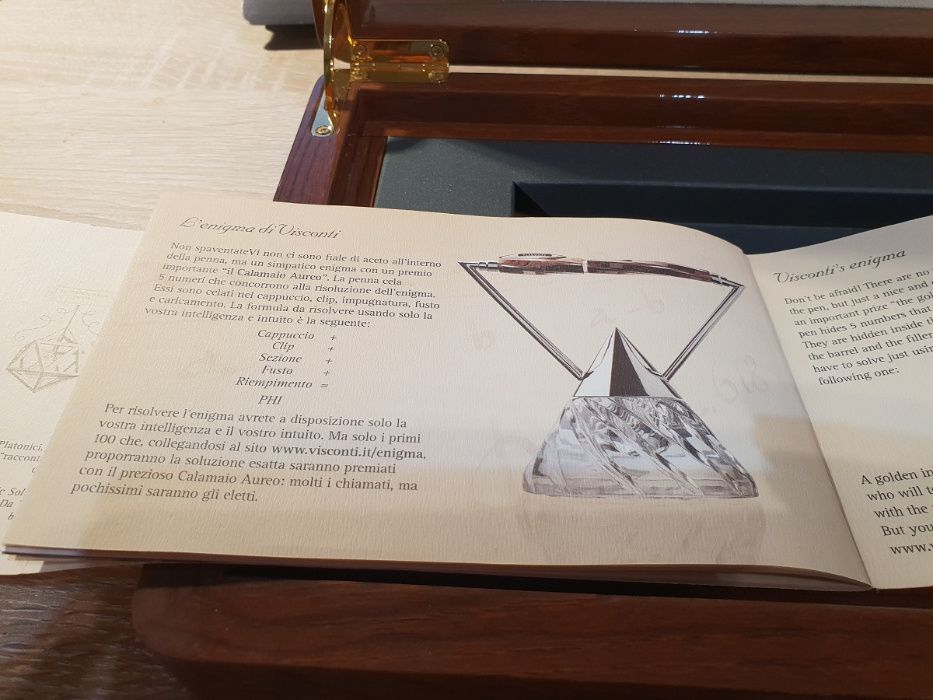 Pióro wieczne Visconti Divina Proporzione Solid Gold Trims LE 314/618