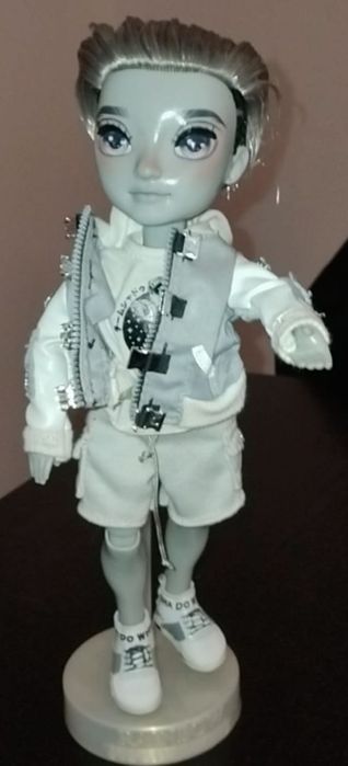 Coleção bonecas rainbow high