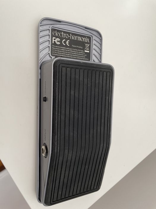 Pedal Electro-harmonix Crying Tone64730069035779124