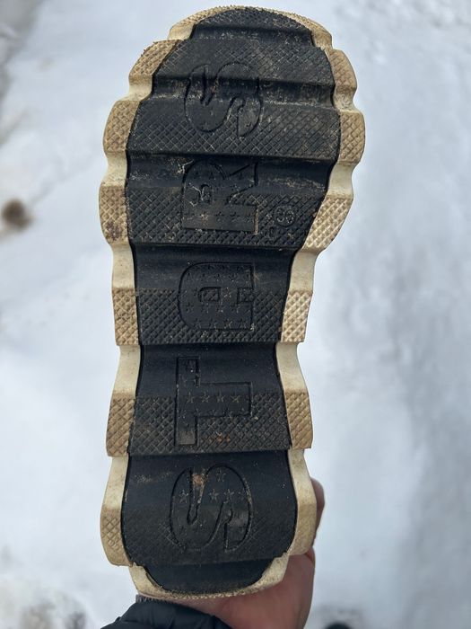 Шкіряні дівчачі чобітки