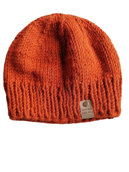 Czapka robiona na drutach