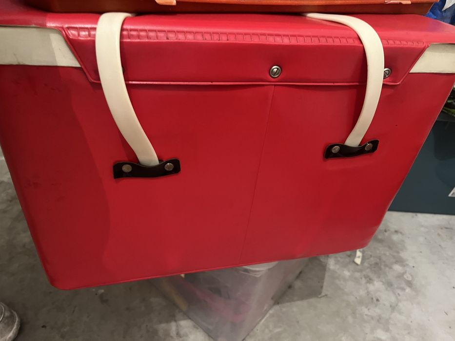 Arca vintage com alcas