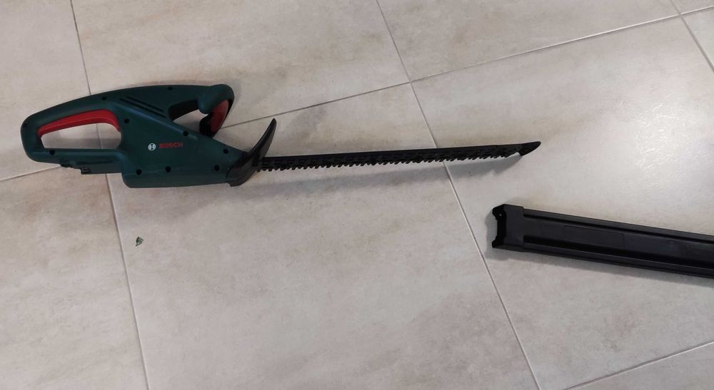 Sekator akumulatorowy Bosch EasyHedgeCut 18-45