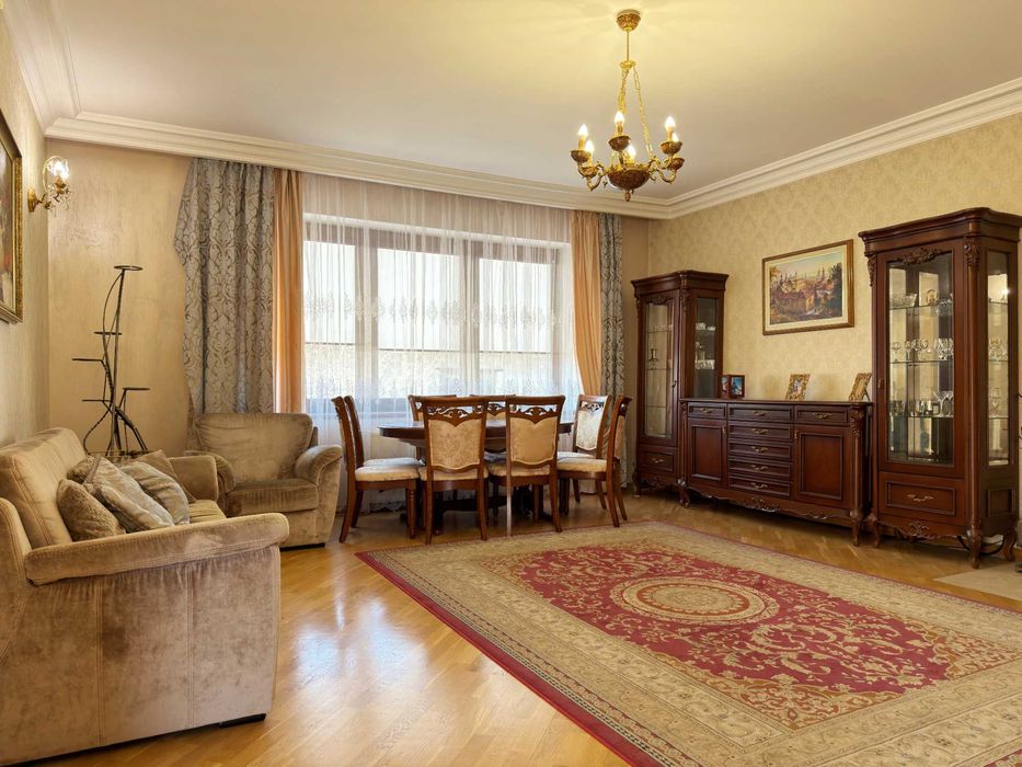 ПРОДАЖ пʼятикімнатного будинку у ЛЬВОВІ вул. Загородня (Левандівка)