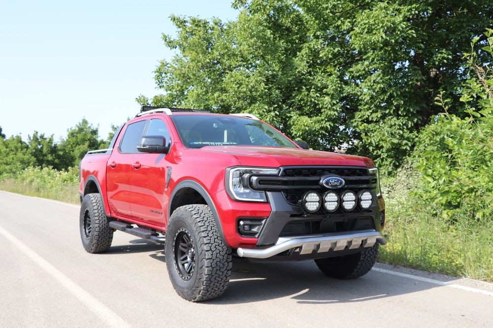 OUTLET - Uchwyt mocowanie na światła lampy do grilla Ford Ranger 2022-