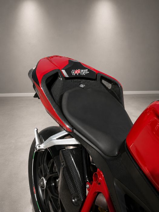 Ducati SuperBike 848