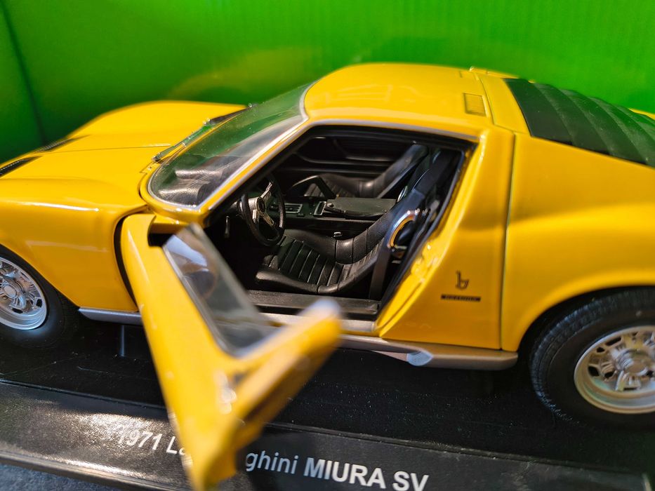 Lamborghini Miura 1:18 welly
