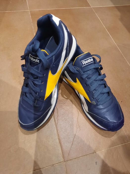 Reebok Sneakers Size 36, Blue