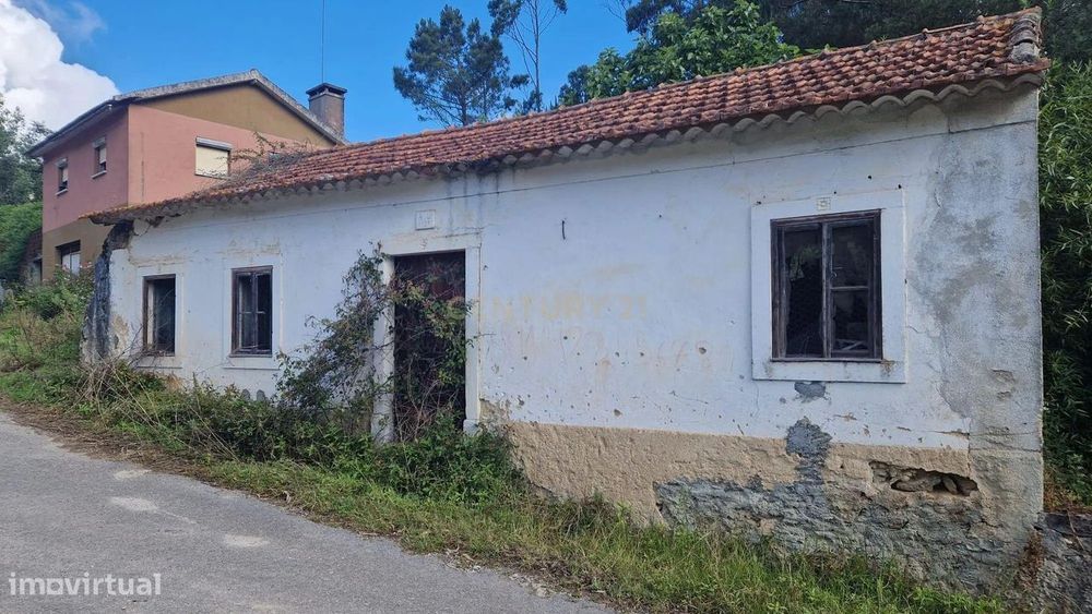 Quintinha com 2 moradias : Oportunidade de Recuperação Única — Santiago E São Simão De Litém E Albergaria Dos Doze, Leiria