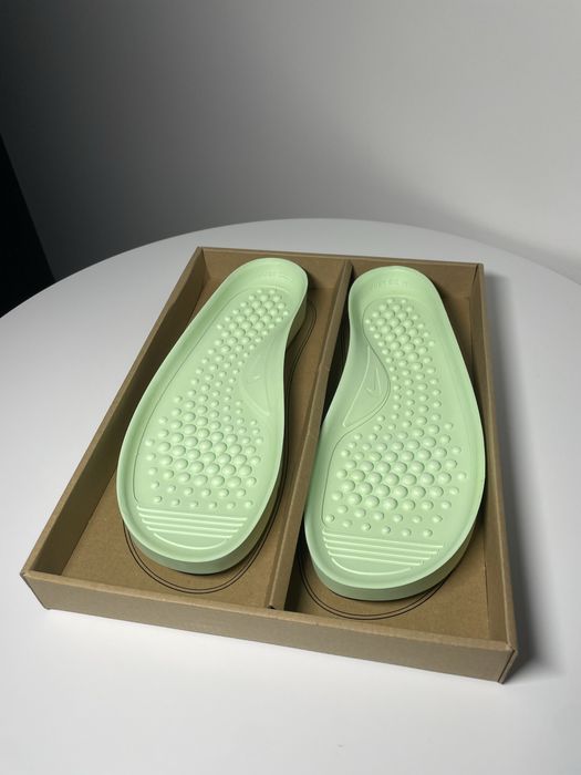 Chodaki Nike Offline