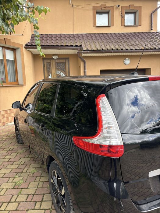 Grand Scenic 2014р. – 7 місць, економний та комфортний