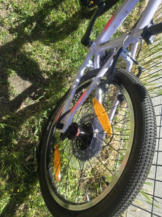 Rower 20 CUBE fioletowy dziewczęcy