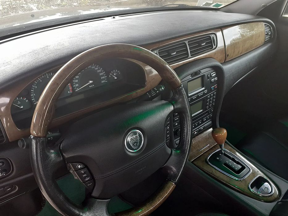 Jaguar S-Type 2.5 V6 Executive