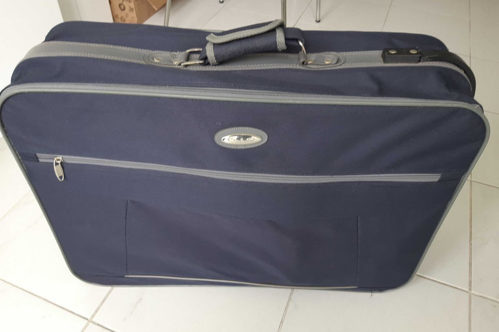 Magnífica mala de viagem