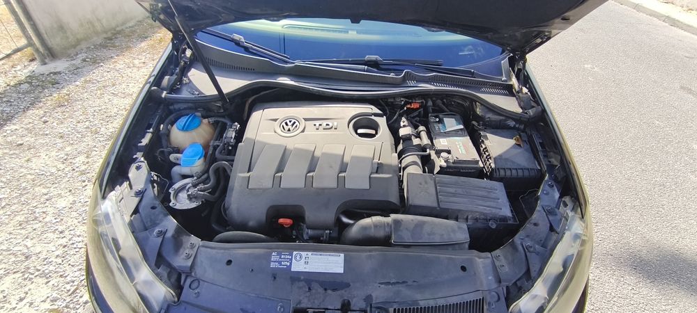 Vendo Volkswagen Golf VI 1.6 TDi